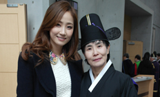 원더걸스 예은, 어머니 신정숙목사와 함께