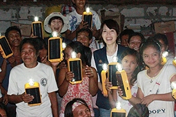 한국교회와 함께 전기없는 지역 태양광램프 지원