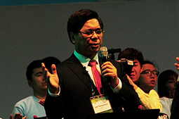 오순절 교단이 주관한 WCC 총회 기도회