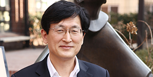 [인터뷰] “가톨릭은 마리아 숭배 종교 아냐”