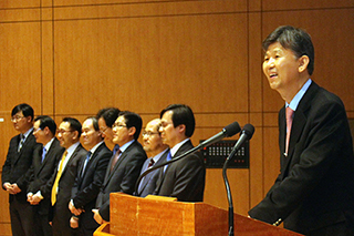 분당중앙교회 장학생 출신 총신 교수들, 정기장학금 조성