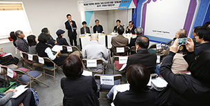 “가난한 사람에게 봉사하는 것이 진짜 권위”