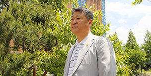 [인터뷰] “우리 사회, 돈을 하나님으로 알아”