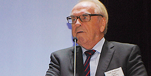 몰트만, “본회퍼 저항…평화에 대한 책임감의 발로”