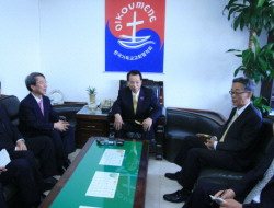 정운찬 신임총리 NCCK 방문 "약자 돌봄에 관심 갖겠다"  