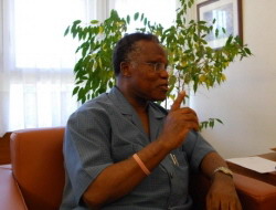 "오바마 세계평화와 화해에 공헌"