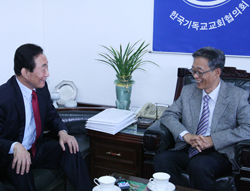 고건 통합위 위원장 한기총·NCCK 내방