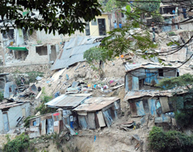 아이티 지진 충격 계속돼