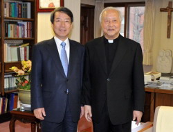 정진석 추기경 “4대강 사업, 국민과의 소통이 중요”