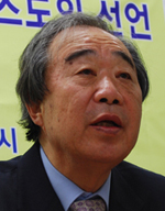 [김경재 칼럼] 님을 위한 행진곡과 방아타령 논쟁