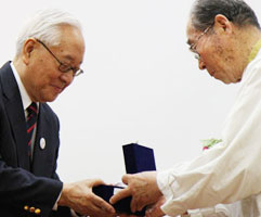 남북평화재단, 서광선 박사에게 감사패 증정