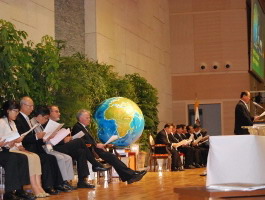 에큐메니컬 세미나에 이어 예배 개최